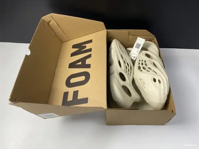 Adidas Foam RNNR FY4567 Yeezy Sand 0619